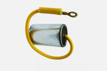 Carica l&#39;immagine nel visualizzatore di Gallery, CONDENSATORE S/STAFFA VESPA 50 SPECIAL