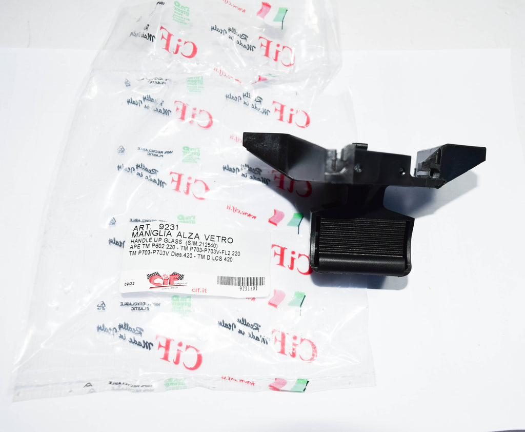 MANIGLIA ALZAVETRO APE TM 703