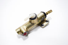 Carica l&#39;immagine nel visualizzatore di Gallery, POMPA FRENO VESPA COSA