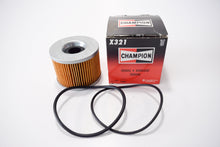 Carica l&#39;immagine nel visualizzatore di Gallery, FILTRO OLIO CHAMPION HONDA-KAWASAKI