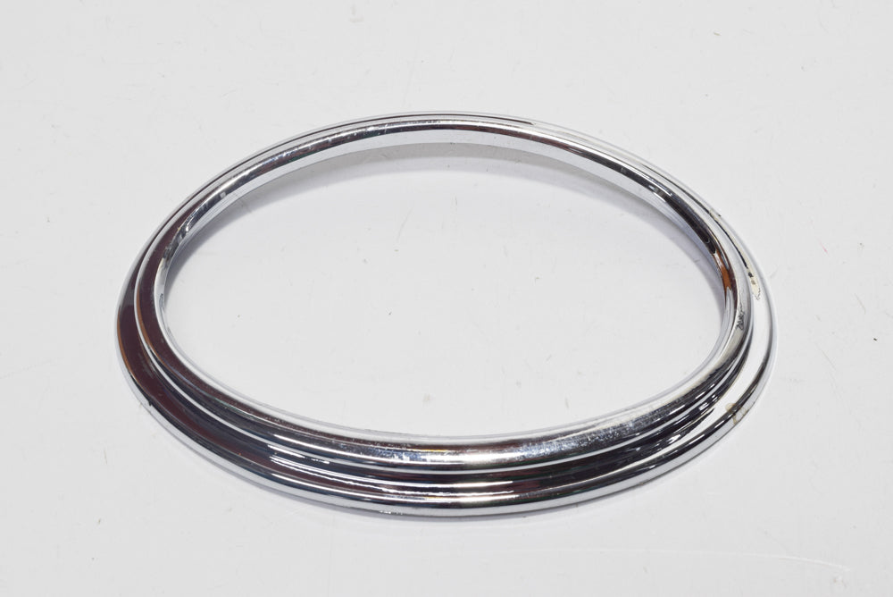 CORNICE STEMMA ANT SCARABEO 50