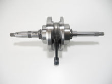 Carica l&#39;immagine nel visualizzatore di Gallery, ALBERO MOTORE KYMCO 125 PEOPLE