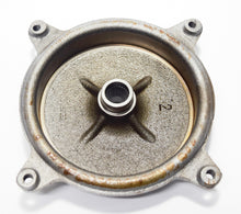 Carica l&#39;immagine nel visualizzatore di Gallery, TAMBURO FRENO POST VESPA 50 R GHISA