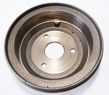 Carica l&#39;immagine nel visualizzatore di Gallery, TAMBURO FRENO ANT/POST APE MP-CAR BZ