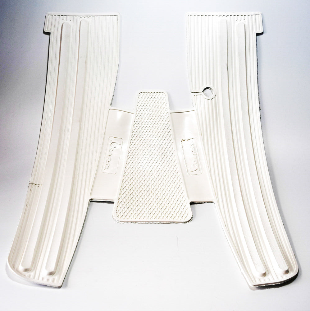 TAPPETO CENTR BIANCO VESPA PX 125-150-PE