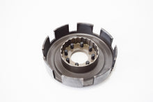 Carica l&#39;immagine nel visualizzatore di Gallery, CAMPANA FRIZIONE VESPA PX F/DISCO 01