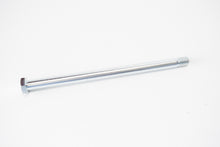 Carica l&#39;immagine nel visualizzatore di Gallery, BULLONE FISSA MOTORE VESPA PX-PE-SUPER