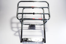 Carica l&#39;immagine nel visualizzatore di Gallery, PORTAPACCHI POST CROMATO VESPA PE 200