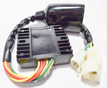 Carica l&#39;immagine nel visualizzatore di Gallery, REGOLATORE AHA6045 CBR 600 RR