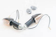 Carica l'immagine nel visualizzatore di Gallery, COPPIA FRECCE MOTO UNIVER LUNGHE NERE