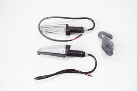 COPPIA FRECCE A LED DOPPIO POST NERE