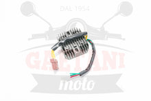 Carica l'immagine nel visualizzatore di Gallery, REGOLATORE APRILIA RSV1000 1 TIPO NO ORI