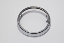 Carica l&#39;immagine nel visualizzatore di Gallery, CORNICE FARO HONDA CB250T-CB400T ORIG