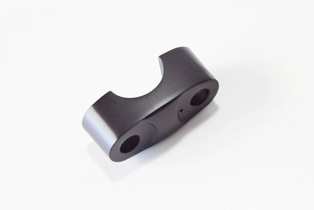 SUPPORTO MANUBRIO CB 500