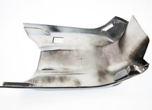 Carica l&#39;immagine nel visualizzatore di Gallery, PANNELLO SOTTOPEDANA NERO PISTA