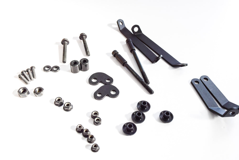 KIT ATTACCHI PARABREZZA SCARABEO 125-200