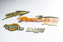 Carica l&#39;immagine nel visualizzatore di Gallery, ADESIVI SERIE F12 ACQUA RESTYLING