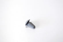 Carica l&#39;immagine nel visualizzatore di Gallery, TAPPO PER FORI RUOTA SCORTA LUNGO LAMBRE