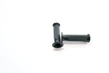 Carica l'immagine nel visualizzatore di Gallery, COPPIA MANOPOLE NERE CHIUSE L.120MM