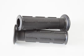 COPPIA MANOPOLE NERE APERTE L.125MM