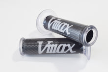 Carica l'immagine nel visualizzatore di Gallery, COPPIA MANOPOLE APERTE HARRI'S L.125MM