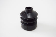 Carica l&#39;immagine nel visualizzatore di Gallery, CUFFIA POMPA LEVA FRENO APE 150 CC