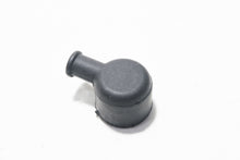 Carica l'immagine nel visualizzatore di Gallery, CAPUCCIO PRESA ALTA E BASSA TENSIONE