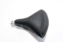 Carica l'immagine nel visualizzatore di Gallery, SELLA BICI STORICA C.SKAY NERO C/MOLLE