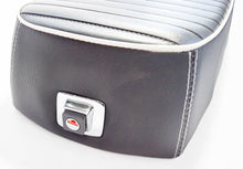 Carica l&#39;immagine nel visualizzatore di Gallery, SELLA VESPA PX RACING SPORT C/BORDO BIAN