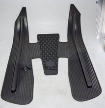 Carica l&#39;immagine nel visualizzatore di Gallery, TAPPETO VESPA 50/125 PK