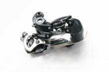 Carica l&#39;immagine nel visualizzatore di Gallery, CAMBIO BICI VERS TX 35 ATTAC/BULLONE