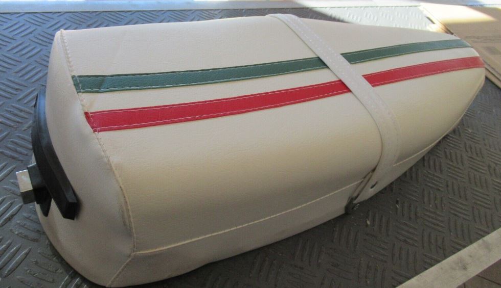 SELLA VESPA PX 1S. 7882 BEIGE C/TRIC