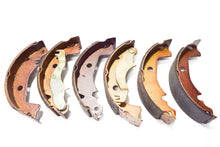 Carica l&#39;immagine nel visualizzatore di Gallery, GANASCE FRENO CPL APE MP 1S FORO LARGO