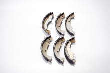 Carica l&#39;immagine nel visualizzatore di Gallery, SERIE GANASCE FRENO CPL APE MP 2 SERIE