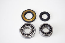 Carica l&#39;immagine nel visualizzatore di Gallery, KIT CUSCINETTI ALBERO MOTORE APE 601
