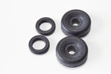 Carica l&#39;immagine nel visualizzatore di Gallery, GOMMINI CILINDRETTO FREN.ANT TM P602-703