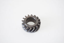 Carica l&#39;immagine nel visualizzatore di Gallery, INGRANAGGIO M/M Z16 VESPA-APE 50