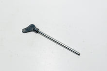 Carica l&#39;immagine nel visualizzatore di Gallery, ASTA RUBINETTO BENZ VESPA VNA1-2T 119MM