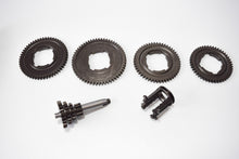 Carica l&#39;immagine nel visualizzatore di Gallery, KIT GRUPPO CAMBIO VESPA 50 4 VELOCIT