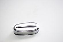 Carica l&#39;immagine nel visualizzatore di Gallery, COPERCHIO MOZZO VESPA 50-90-125 CROMATO