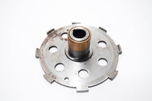 Carica l&#39;immagine nel visualizzatore di Gallery, BOCCOLO FRIZIONE VESPA PX 200