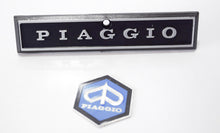 Carica l&#39;immagine nel visualizzatore di Gallery, KIT TARGHETTA COPRISTERZO VESPA PX 1S