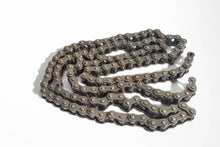 Carica l&#39;immagine nel visualizzatore di Gallery, CATENA EK 428 132 MAGLIE