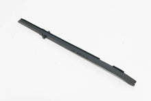 Carica l&#39;immagine nel visualizzatore di Gallery, GUIDA CATENA INFERIORE X CITING 300I R