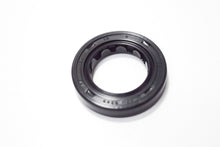 Carica l&#39;immagine nel visualizzatore di Gallery, PARAOLIO 20X32X06 AGILITY 125