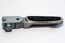 Carica l'immagine nel visualizzatore di Gallery, PEDALINA SX DINK 50 4T 2007