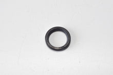 Carica l&#39;immagine nel visualizzatore di Gallery, ANELLO AMMORT ANTERIORE APE MP 601