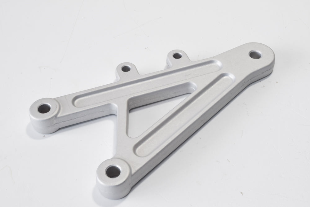 SUPPORTO PEDALINA ANTERIORE DX DERBI