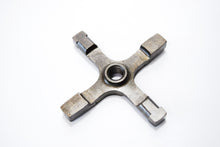 Carica l&#39;immagine nel visualizzatore di Gallery, CROCERA CAMBIO 3 E 4 VELOCIT  CAR P2-P3