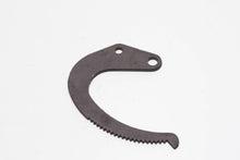 Carica l&#39;immagine nel visualizzatore di Gallery, STAFFA LEVA FRENO A MANO APE MP 501-601